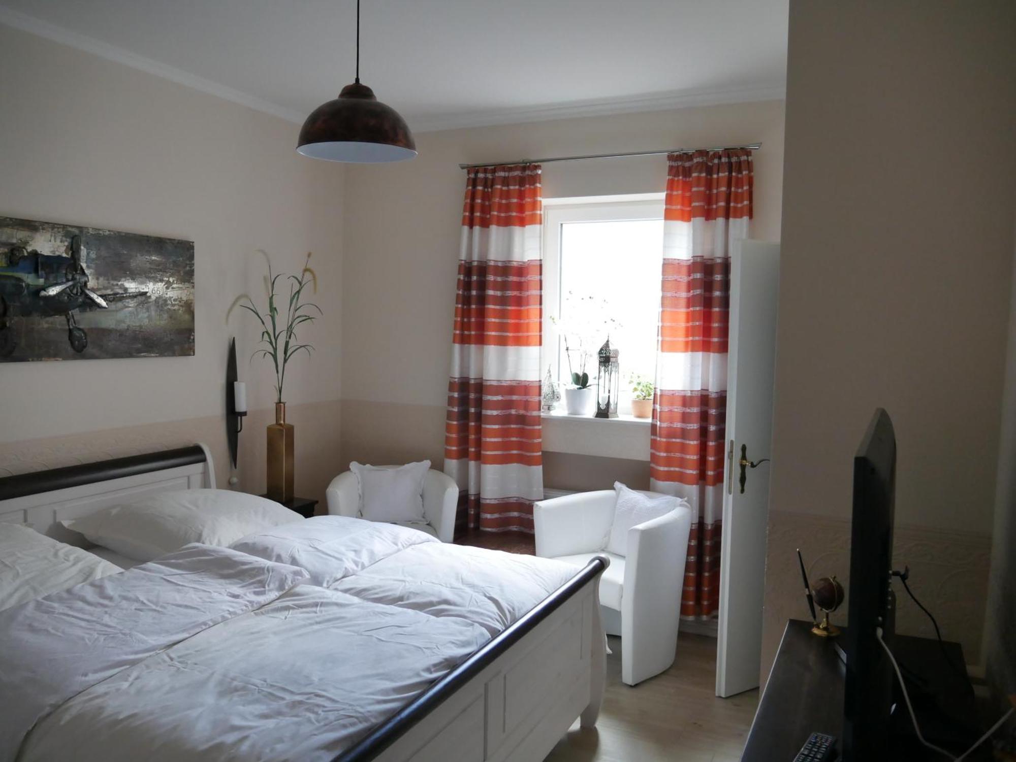 Ferienzimmer Weltenbummler,Райнсберг Екстериор снимка