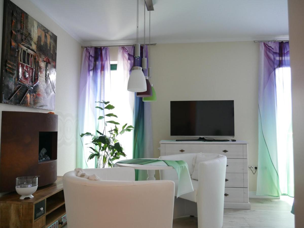 Ferienzimmer Weltenbummler,Райнсберг Екстериор снимка